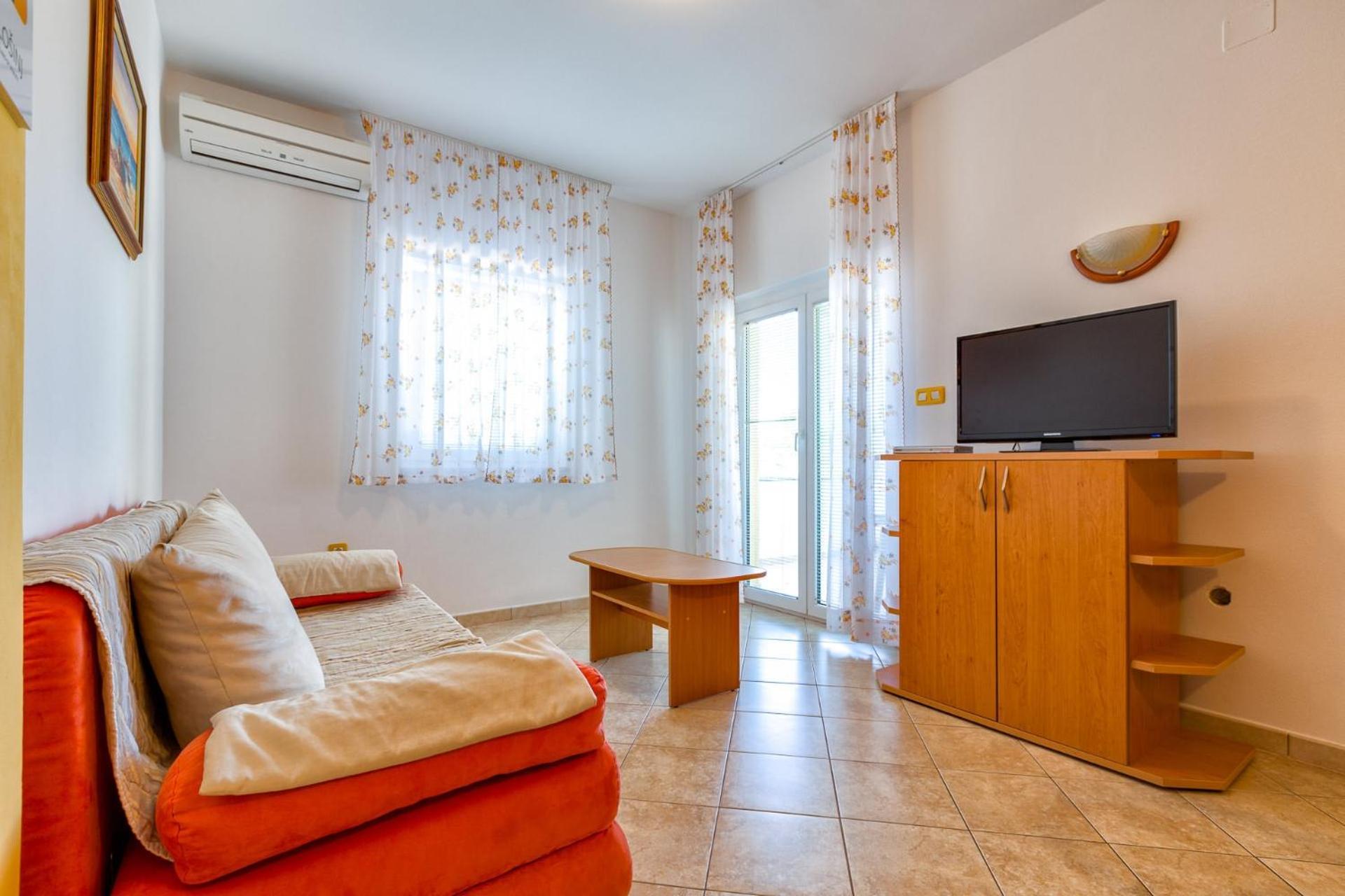 Apartments With A Parking Space Mali Losinj Mali Lošinj Exterior foto