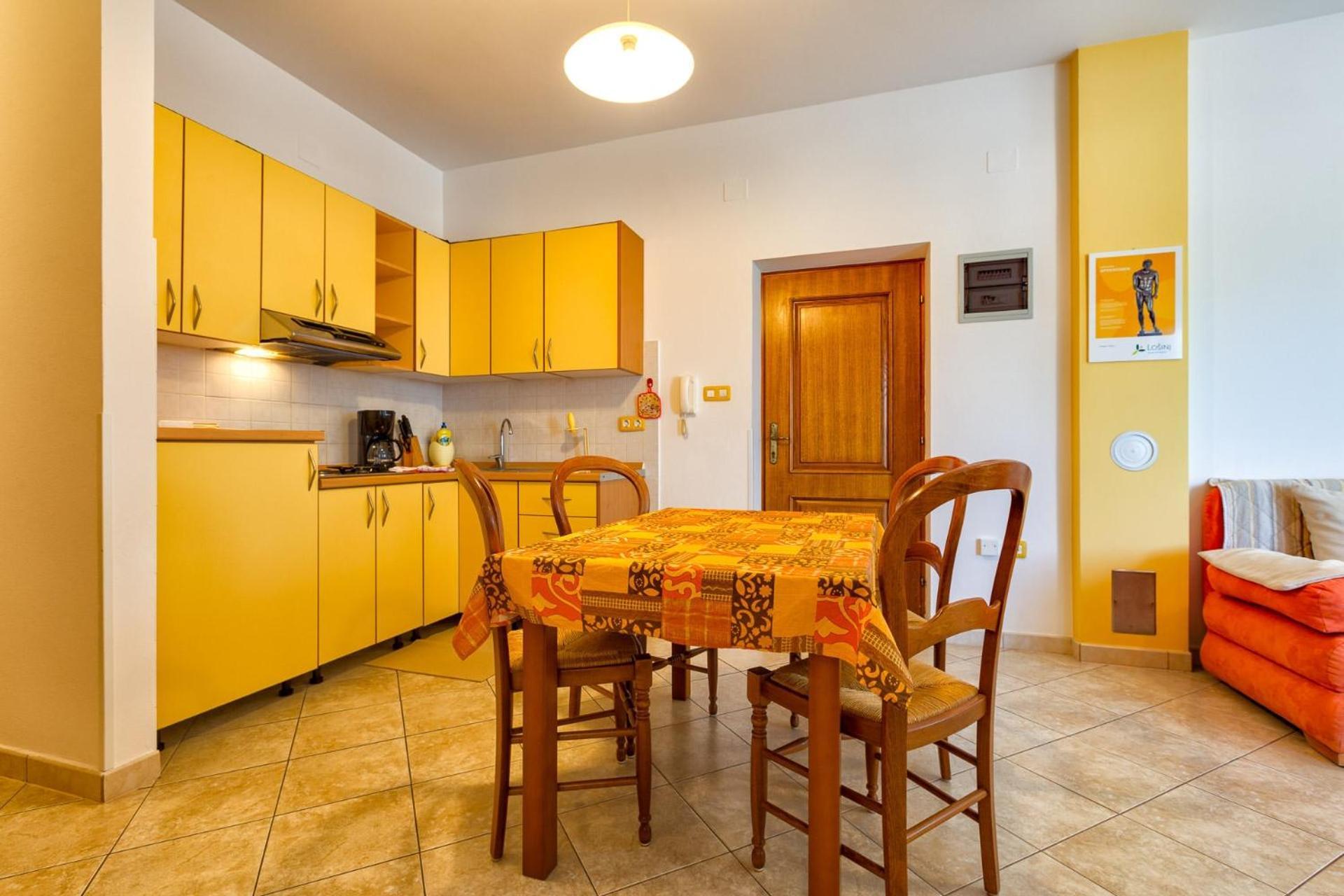Apartments With A Parking Space Mali Losinj Mali Lošinj Exterior foto