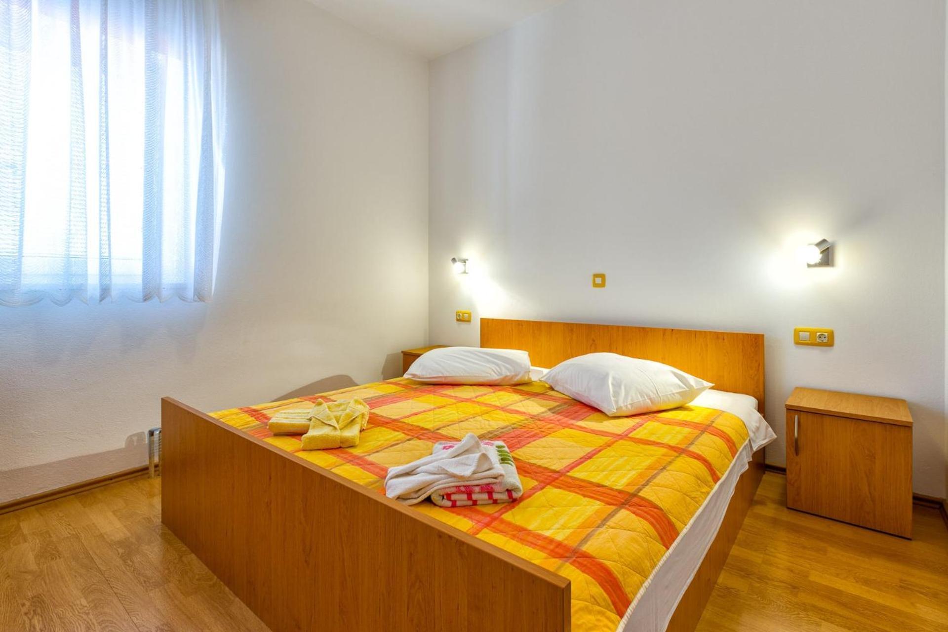 Apartments With A Parking Space Mali Losinj Mali Lošinj Exterior foto